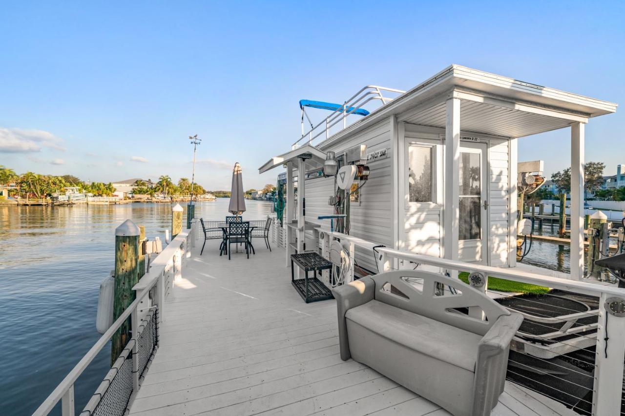 The Salty Cove - Blue Dolphin Clearwater Beach Extérieur photo